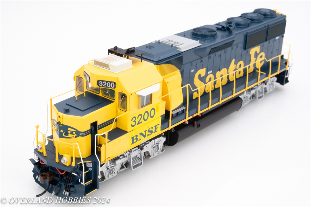 Athearn BNSF #8301 2024 Genesis G6148