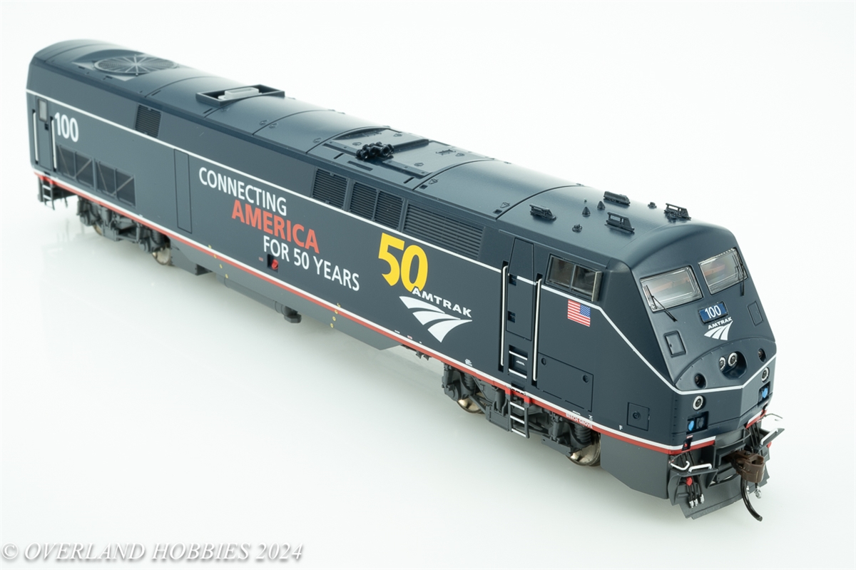 AMD P42 (DC) Amtrak 100 (Midnight Blue) Athearn Genesis